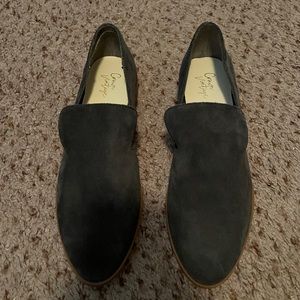 Crown Vintage Loafers Genuine Suede